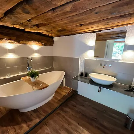 Charming 3½ In Valposchiavo
