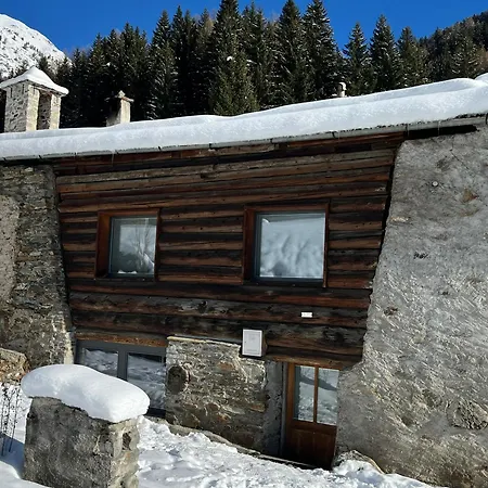 Charming 3½ In Valposchiavo
