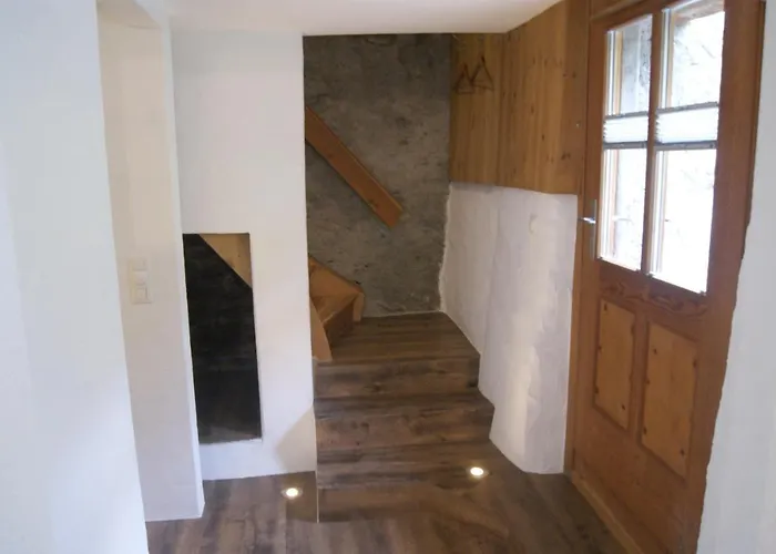 Charming 3½ In Valposchiavo بوشيافو